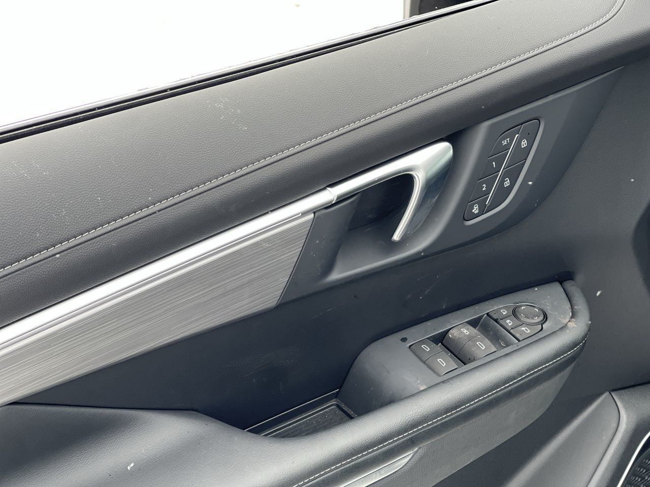 2025 Buick Enclave in Saint-Leonard, Quebec