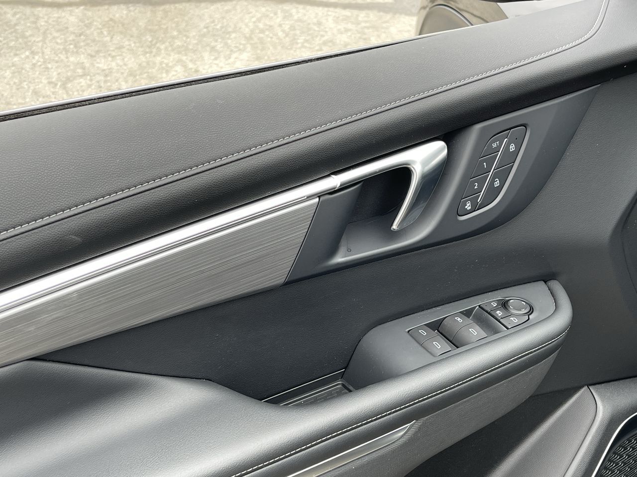 Buick Enclave  2025 à Saint-Léonard, Québec