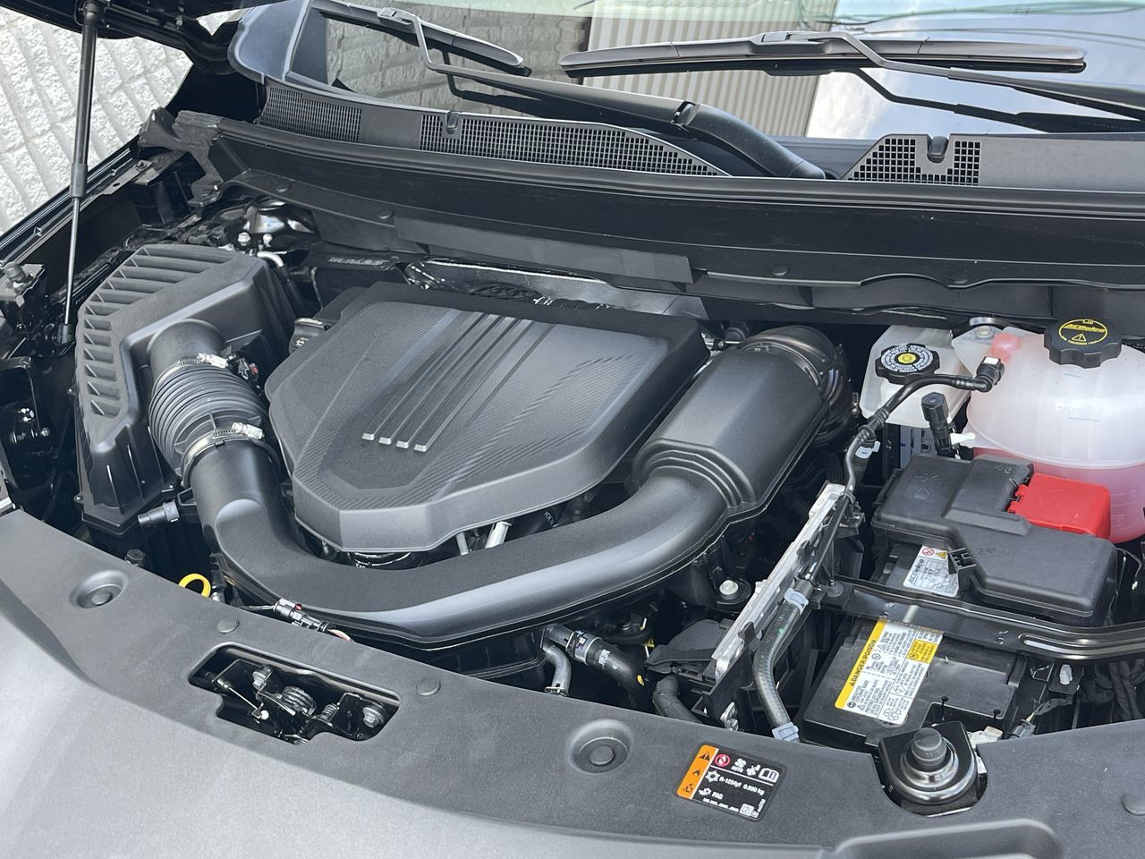 2025 Buick Enclave in Saint-Leonard, Quebec