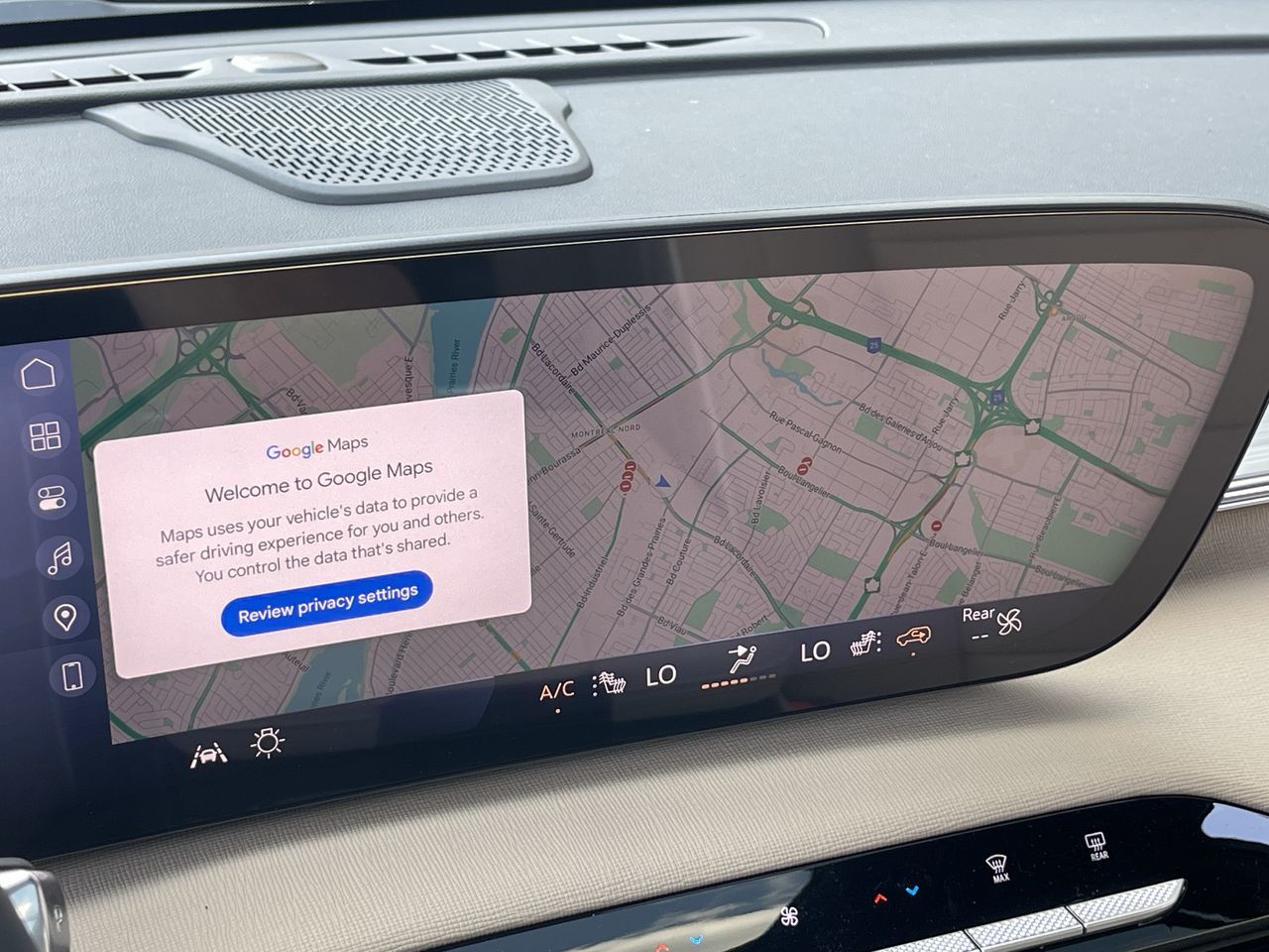 2025 Buick Enclave in Saint-Leonard, Quebec