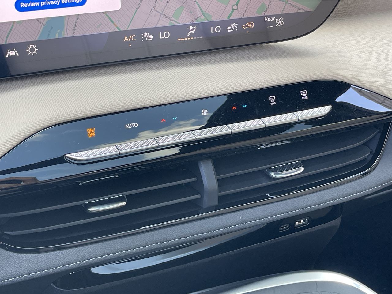 2025 Buick Enclave in Saint-Leonard, Quebec