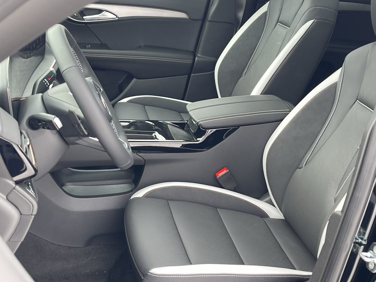 2025 Buick ENVISION in Saint-Leonard, Quebec