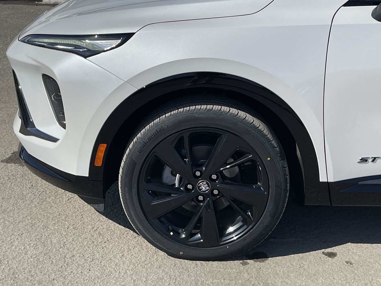 2025 Buick ENVISION in Saint-Leonard, Quebec