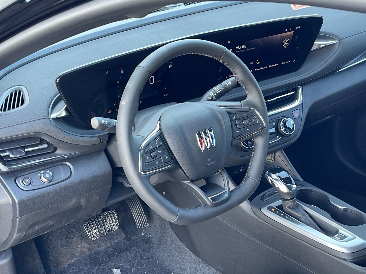2025 Buick Envista in Saint-Leonard, Quebec