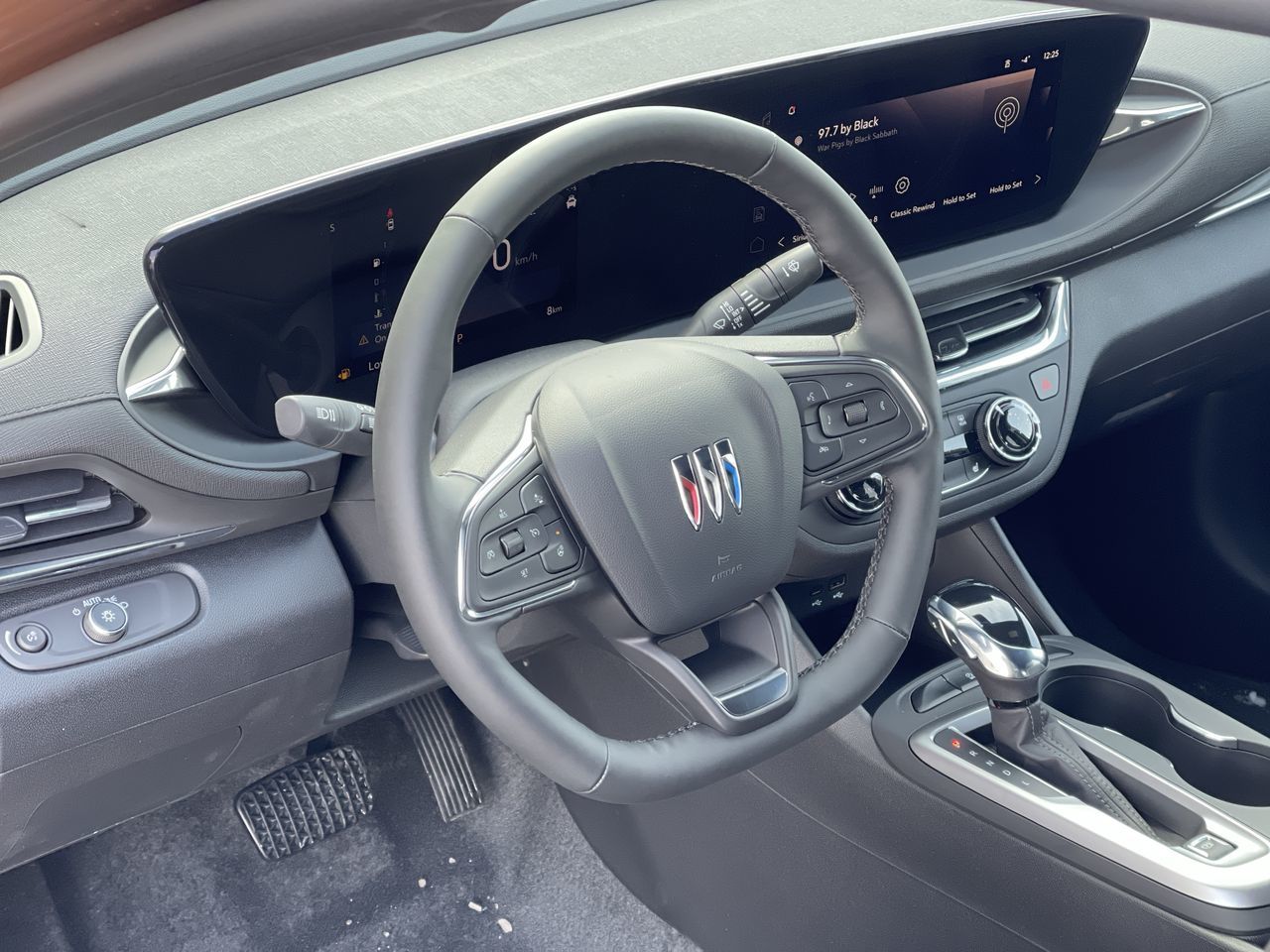 2025 Buick Envista in Saint-Leonard, Quebec