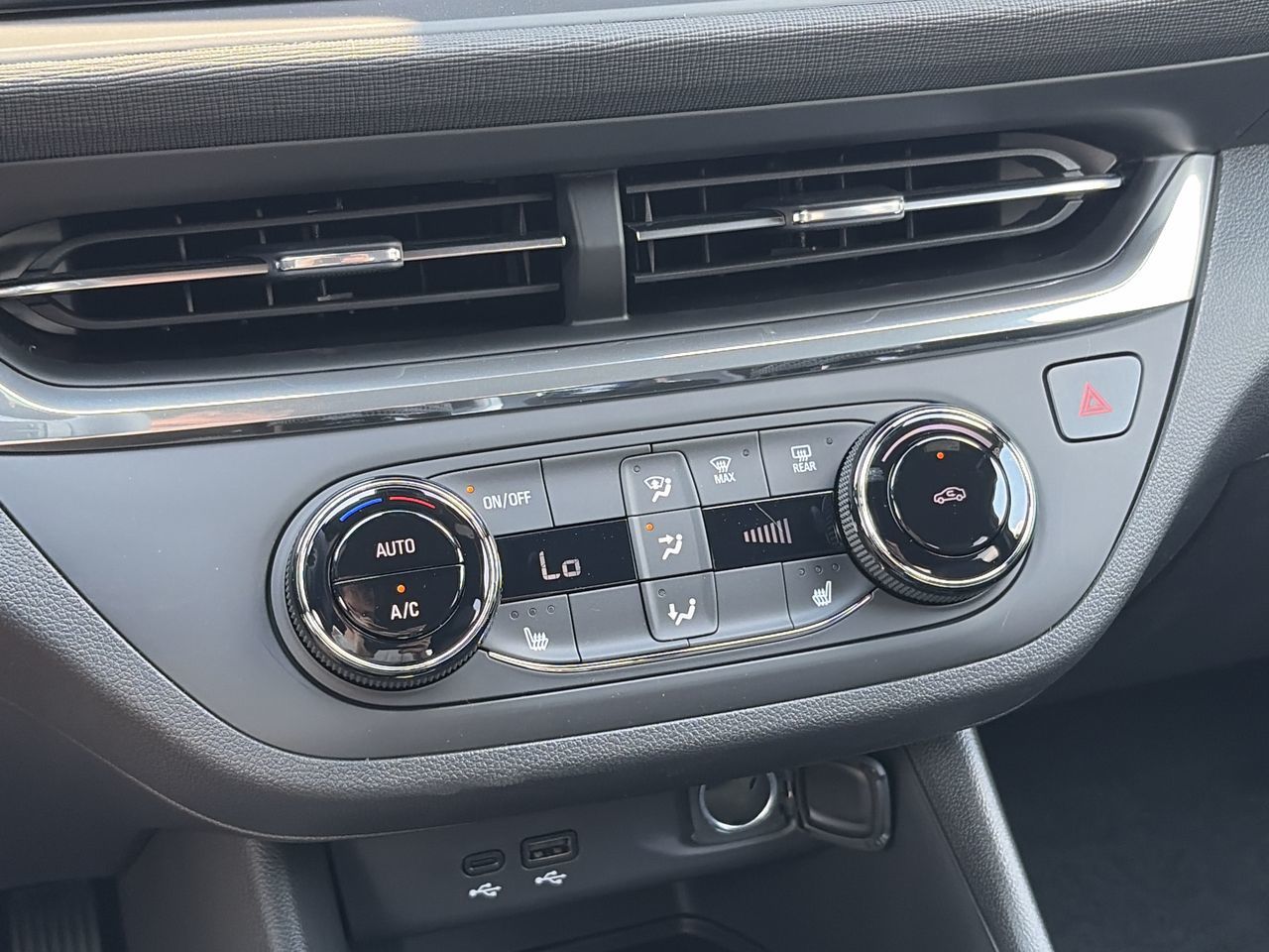 2026 Buick Envista in Saint-Leonard, Quebec
