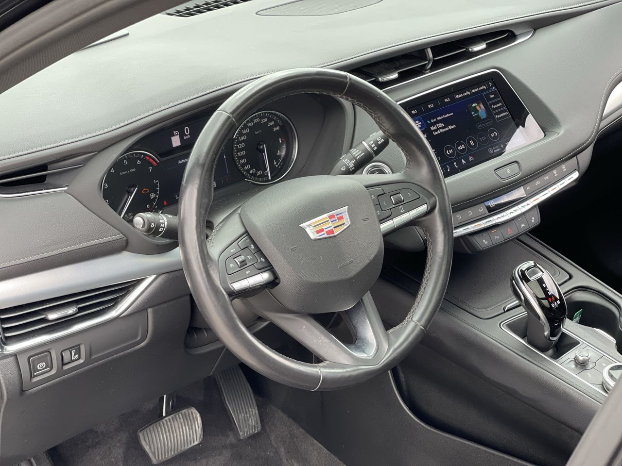 2023 Cadillac XT4 in Saint-Leonard, Quebec