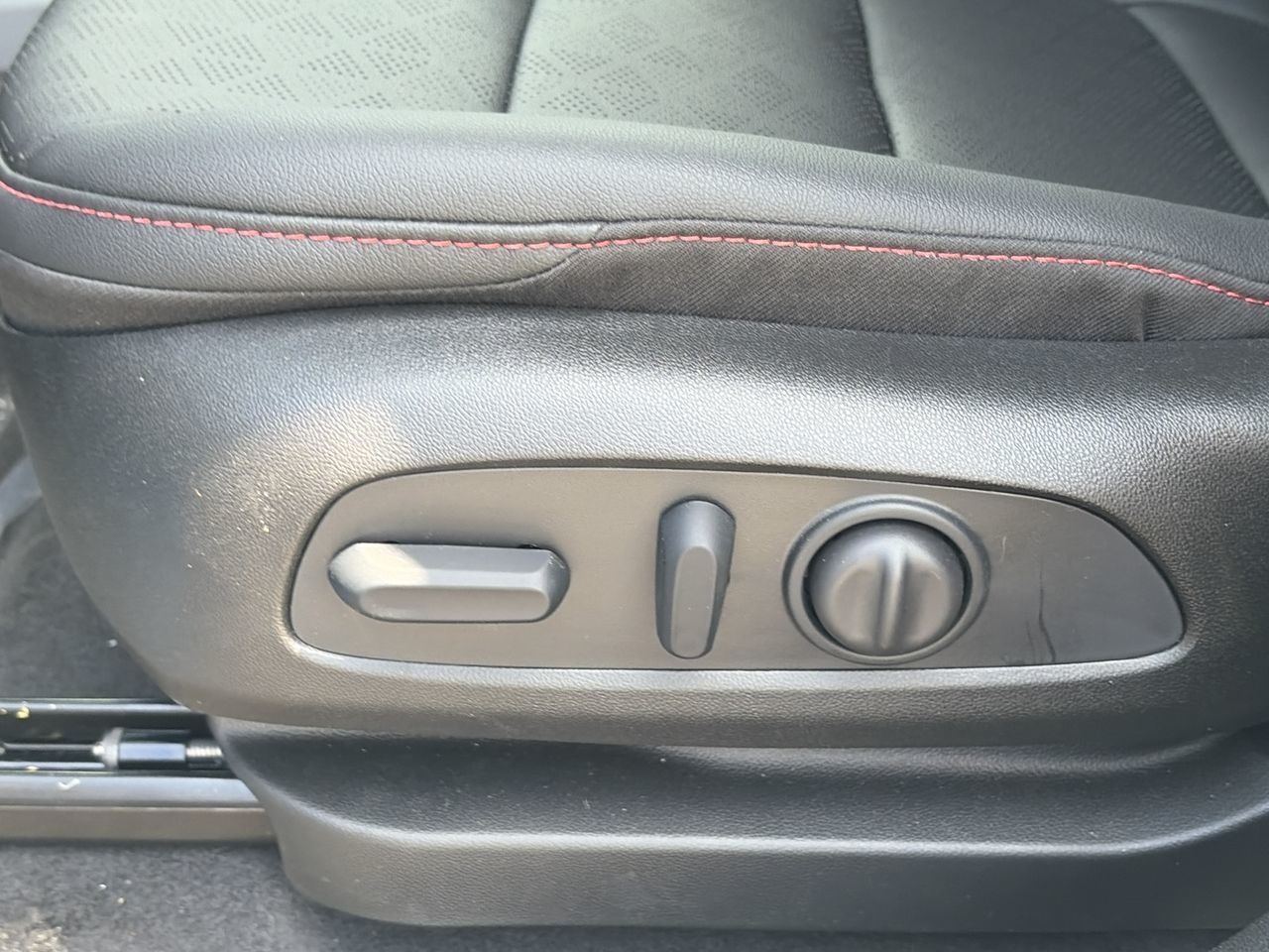 2027 Chevrolet Bolt in Saint-Leonard, Quebec