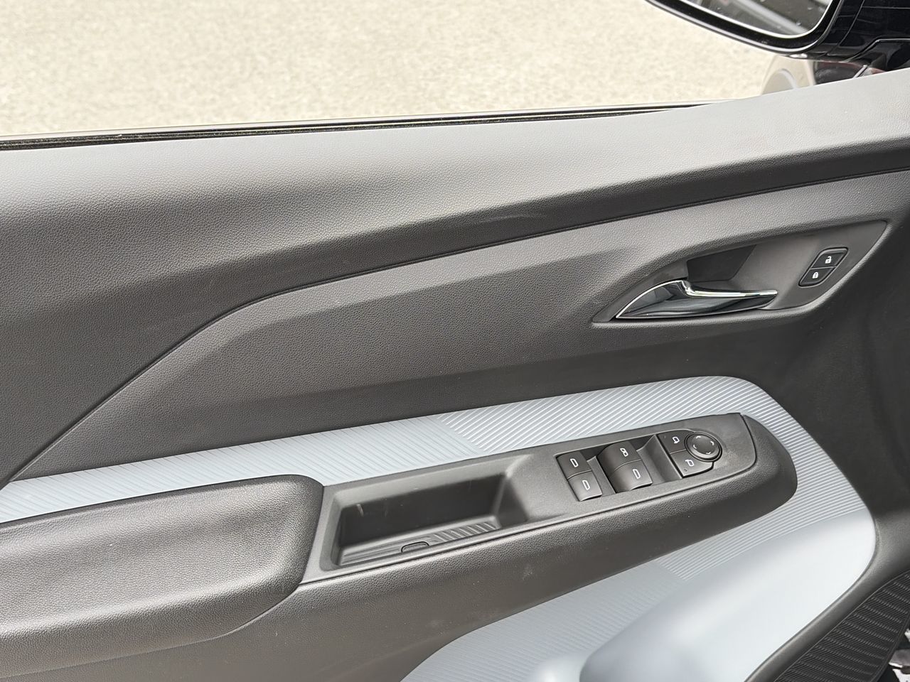 2027 Chevrolet Bolt in Saint-Leonard, Quebec