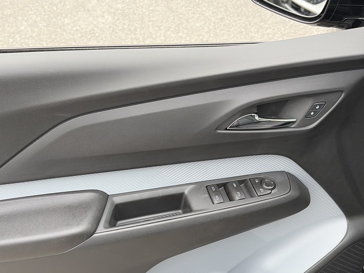 2027 Chevrolet Bolt in Saint-Leonard, Quebec
