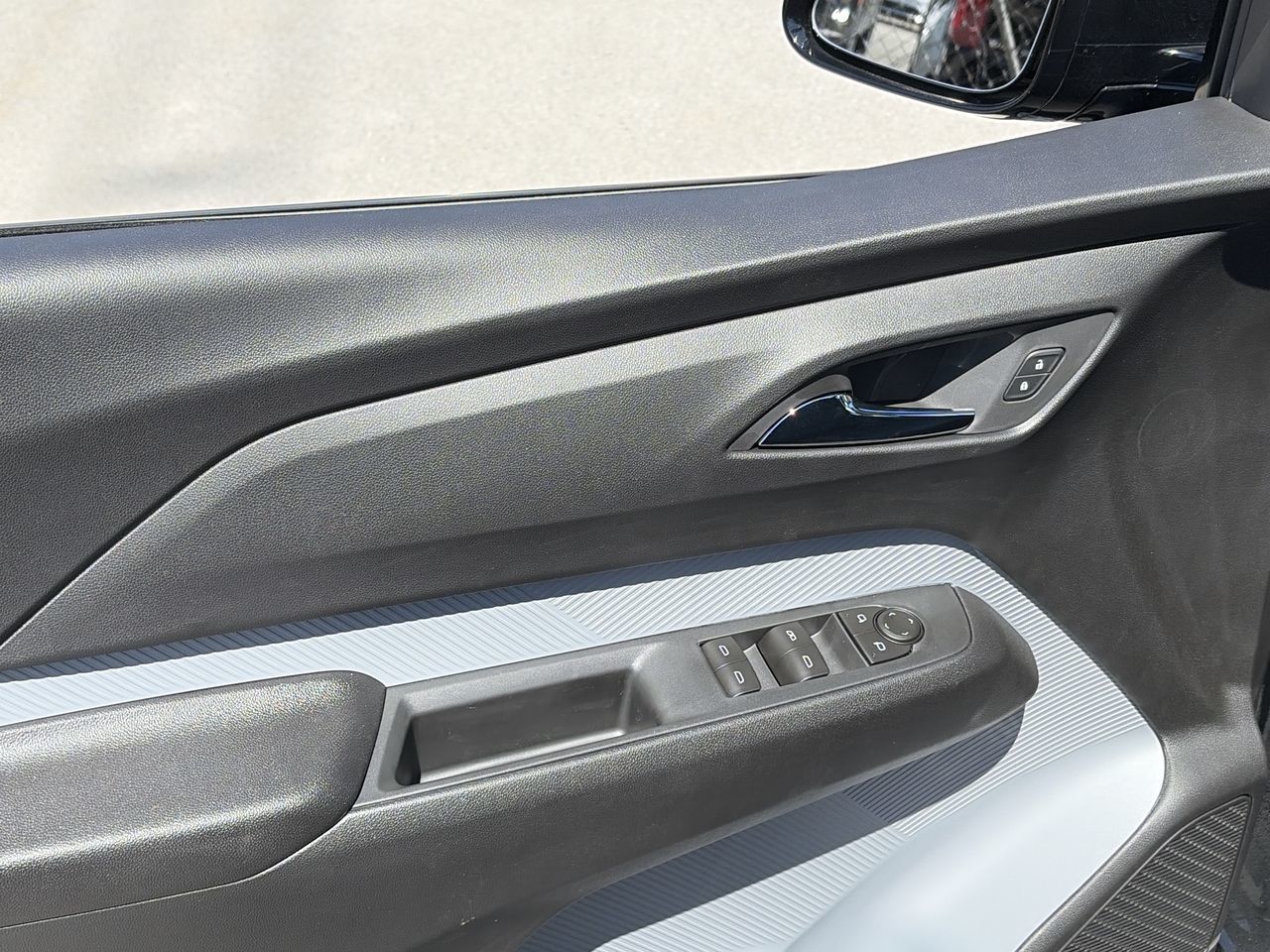 Chevrolet Bolt  2027