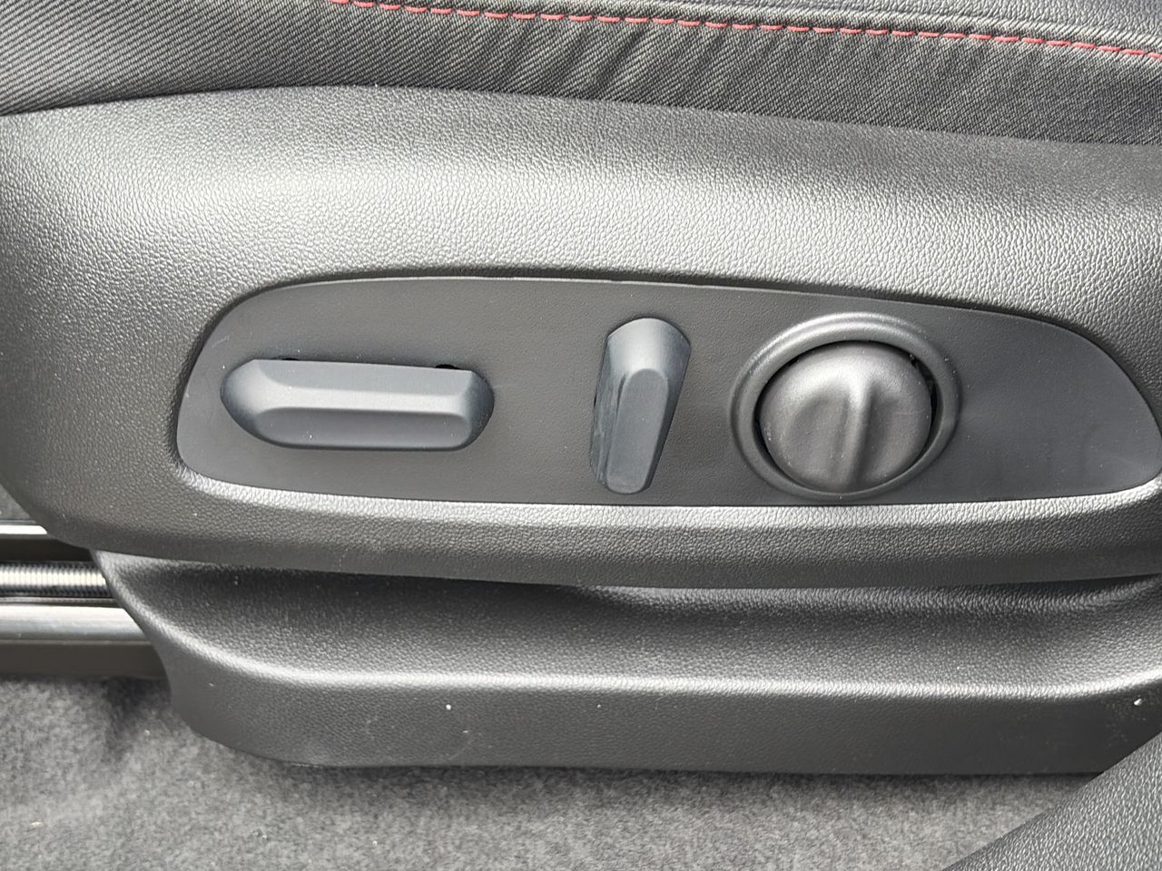 2027 Chevrolet Bolt