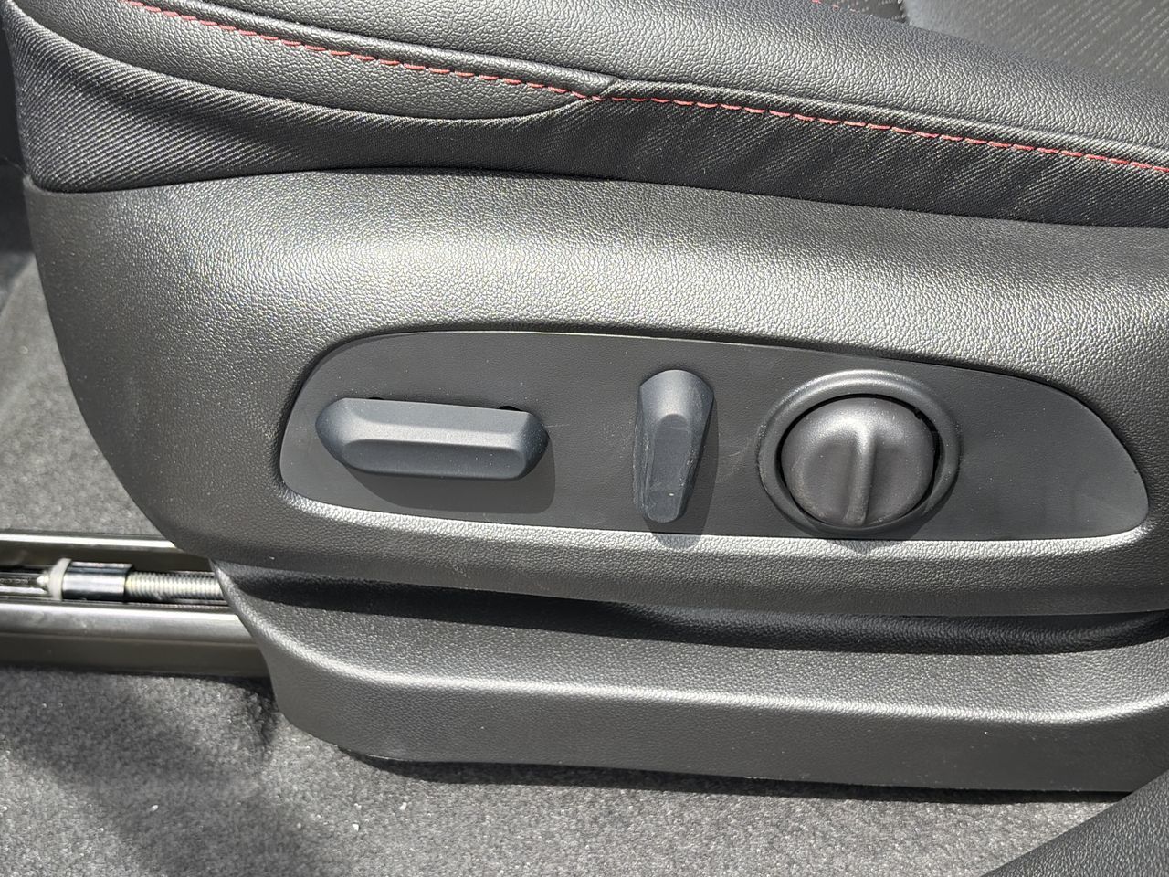 2027 Chevrolet Bolt in Saint-Leonard, Quebec