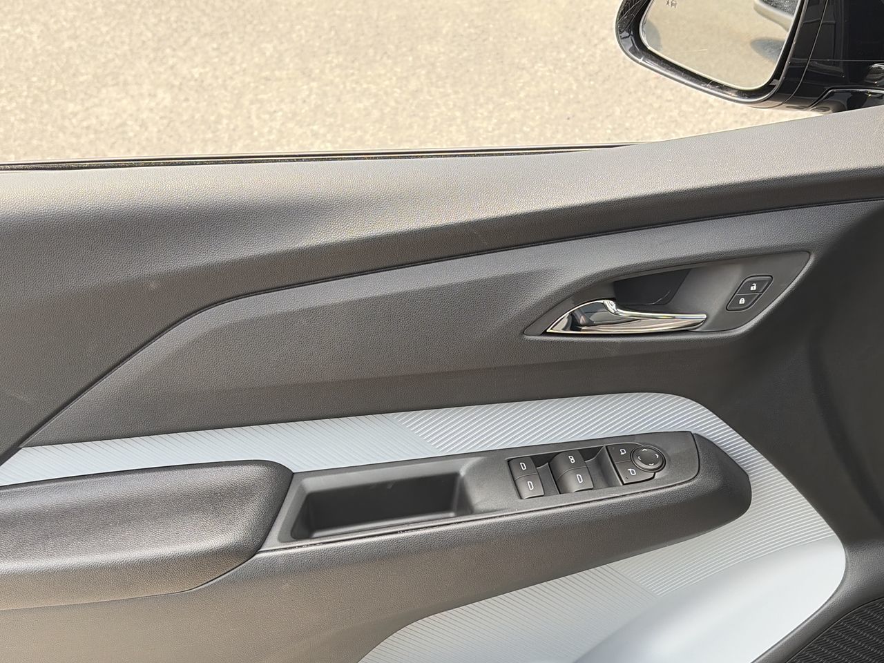 2027 Chevrolet Bolt in Saint-Leonard, Quebec