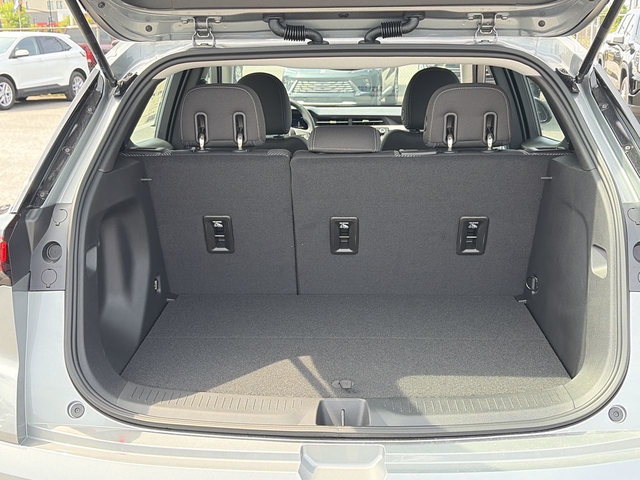 2027 Chevrolet Bolt in Saint-Leonard, Quebec