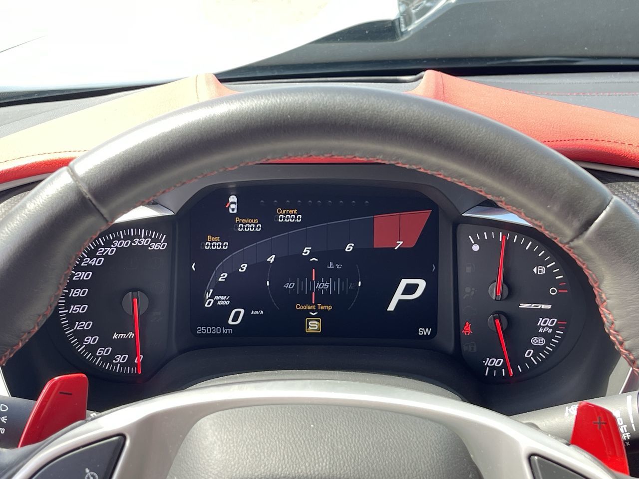 Chevrolet Corvette  2015 à Saint-Léonard, Québec