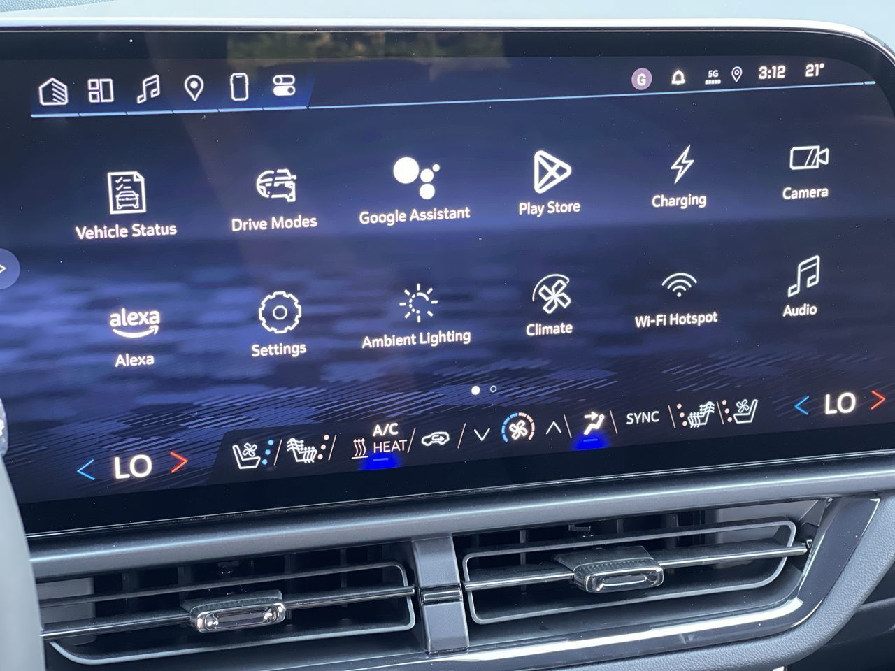 2025 Chevrolet Equinox EV in Saint-Leonard, Quebec