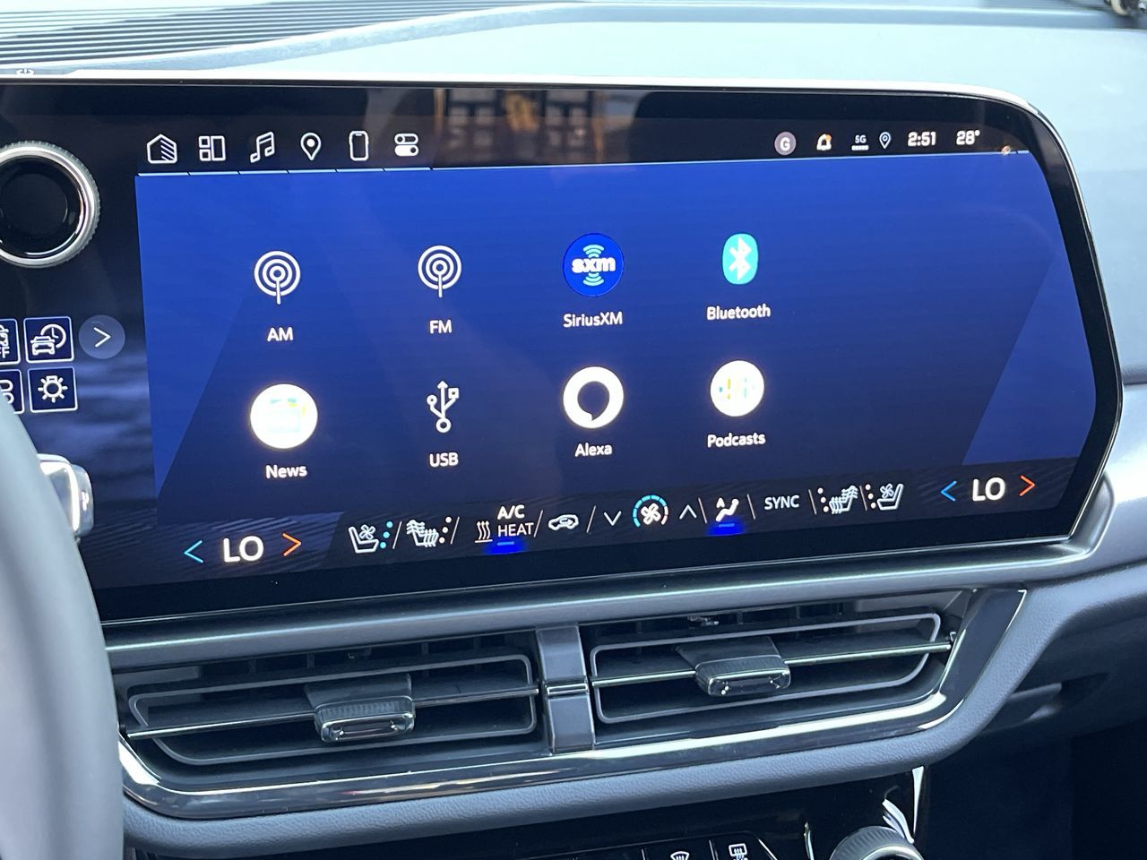 2025 Chevrolet Equinox EV in Saint-Leonard, Quebec