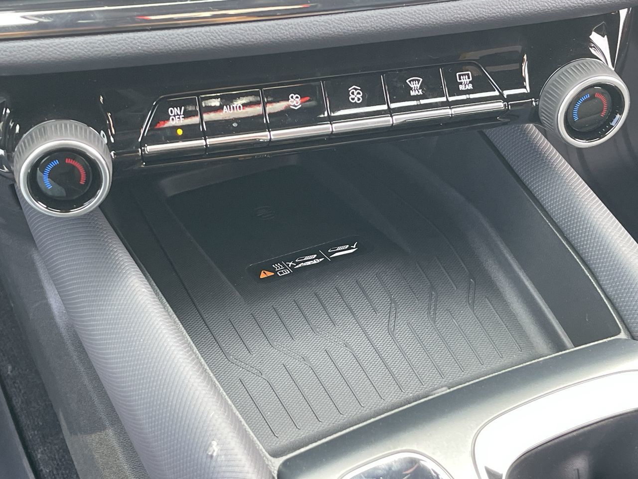 2025 Chevrolet Equinox EV in Saint-Leonard, Quebec