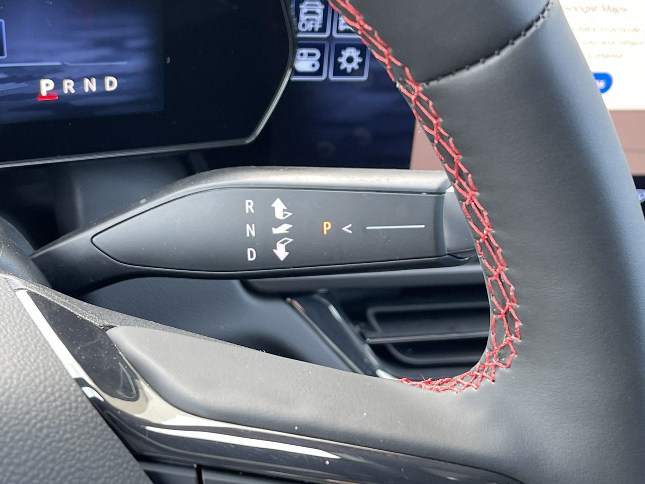2025 Chevrolet Equinox EV in Saint-Leonard, Quebec