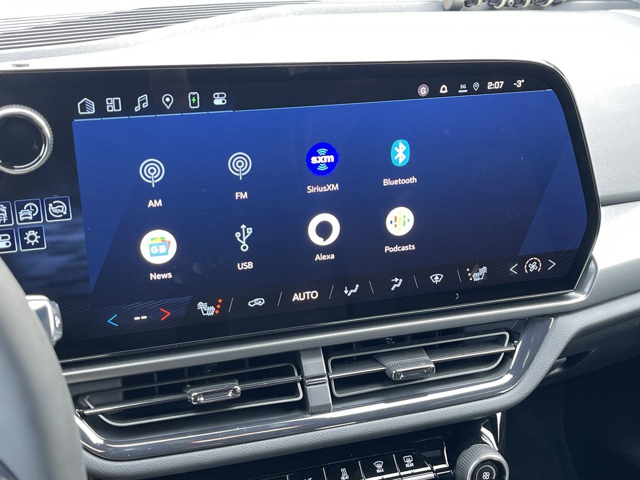 2025 Chevrolet Equinox EV in Saint-Leonard, Quebec