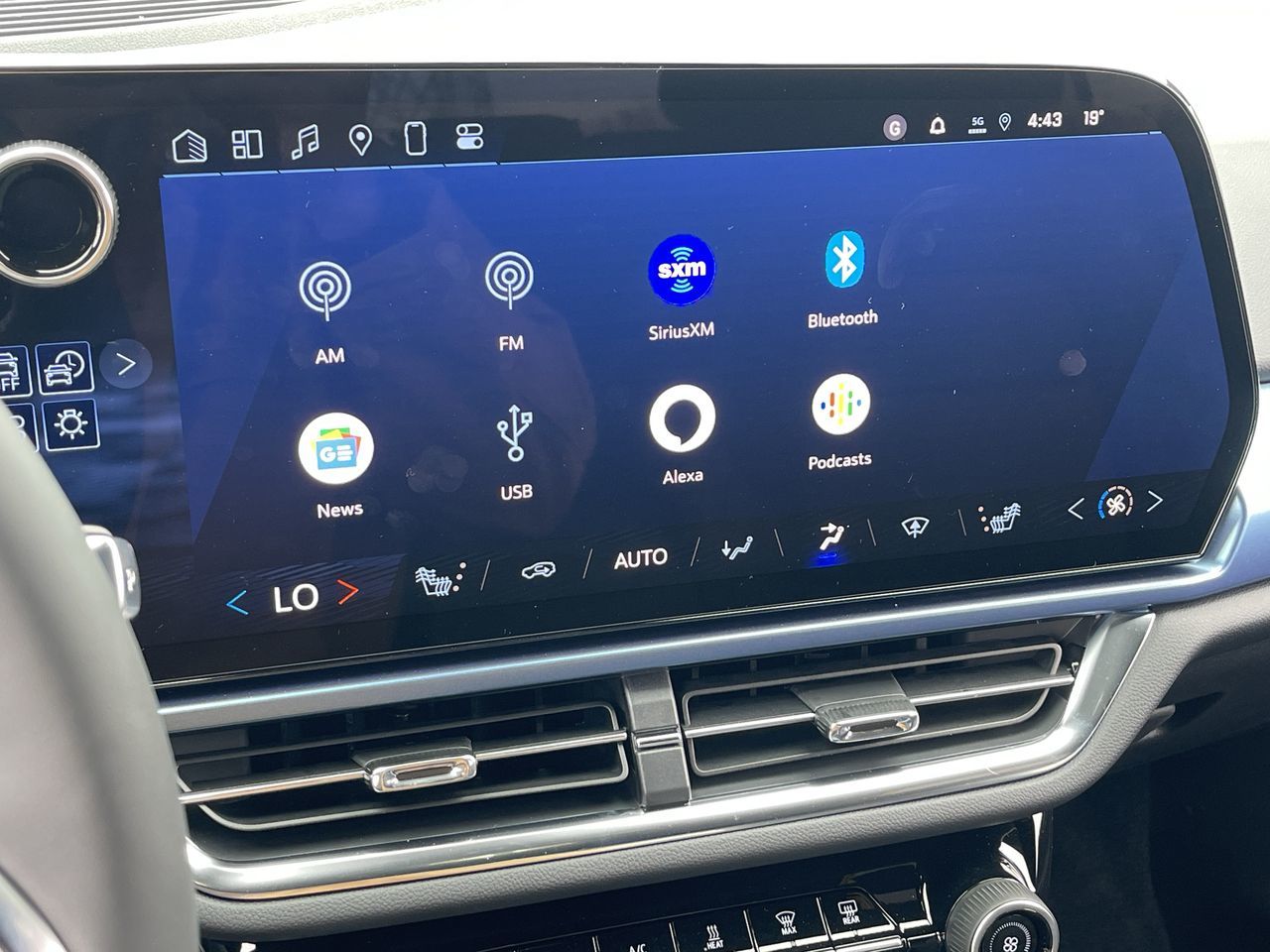 2025 Chevrolet Equinox EV in Saint-Leonard, Quebec