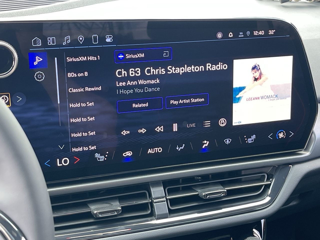 2025 Chevrolet Equinox EV in Saint-Leonard, Quebec