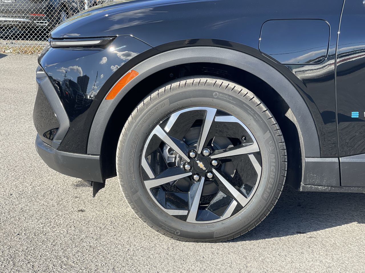 Chevrolet Equinox EV  2026