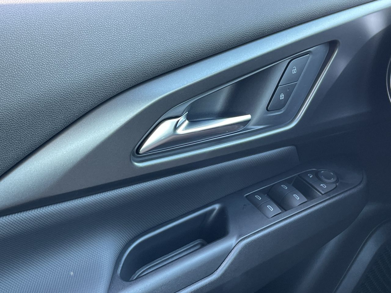 Chevrolet Equinox EV  2026 à Saint-Léonard, Québec