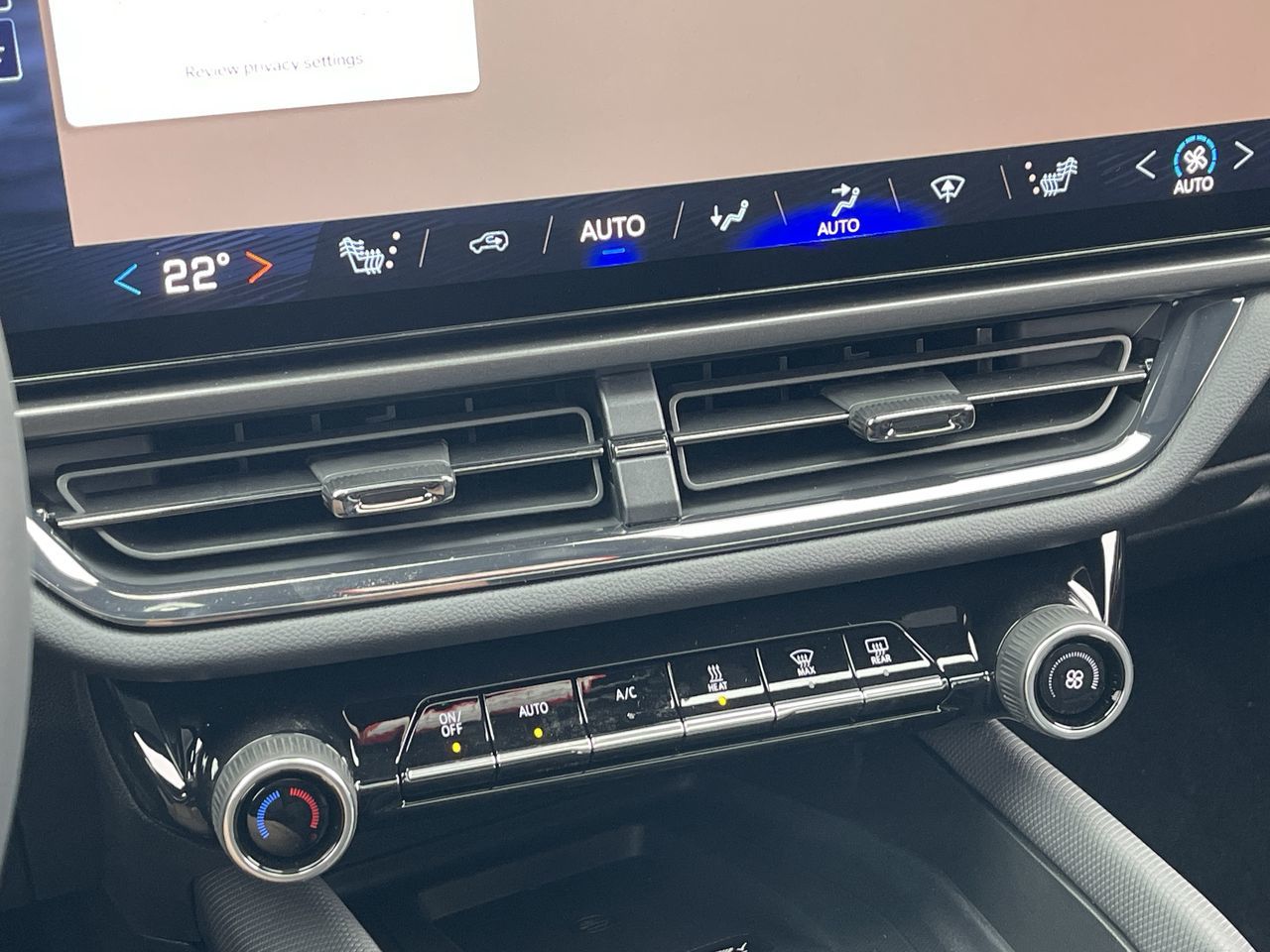 2026 Chevrolet Equinox EV in Saint-Leonard, Quebec