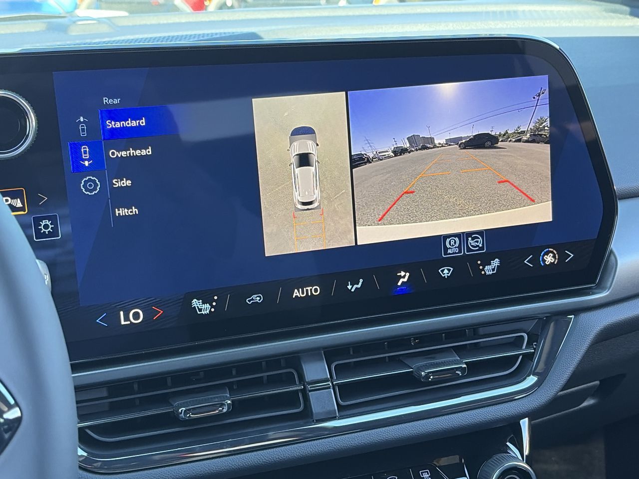2027 Chevrolet Equinox EV in Saint-Leonard, Quebec