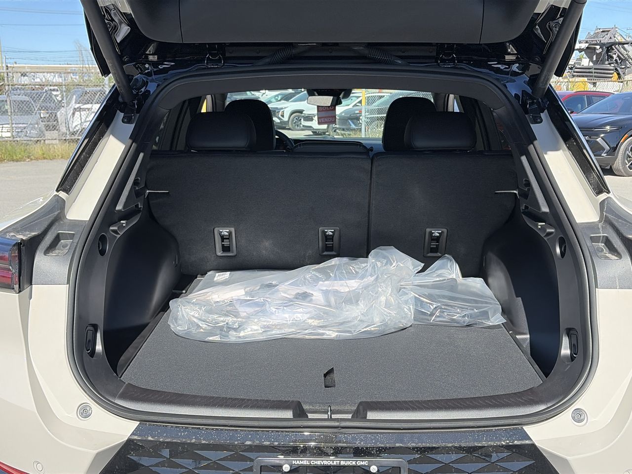 2027 Chevrolet Equinox EV in Saint-Leonard, Quebec