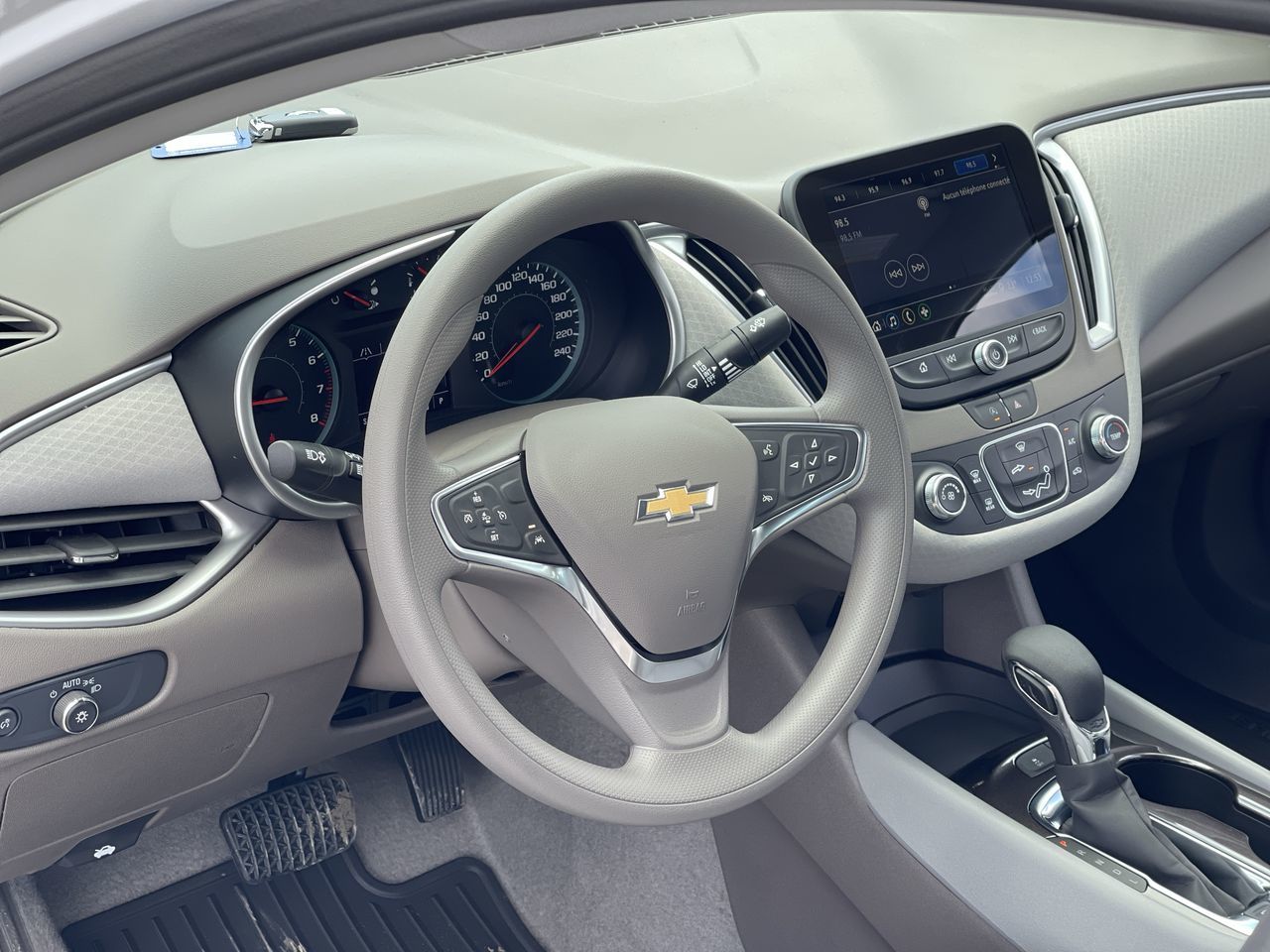 Chevrolet Malibu  2024 à Saint-Léonard, Québec