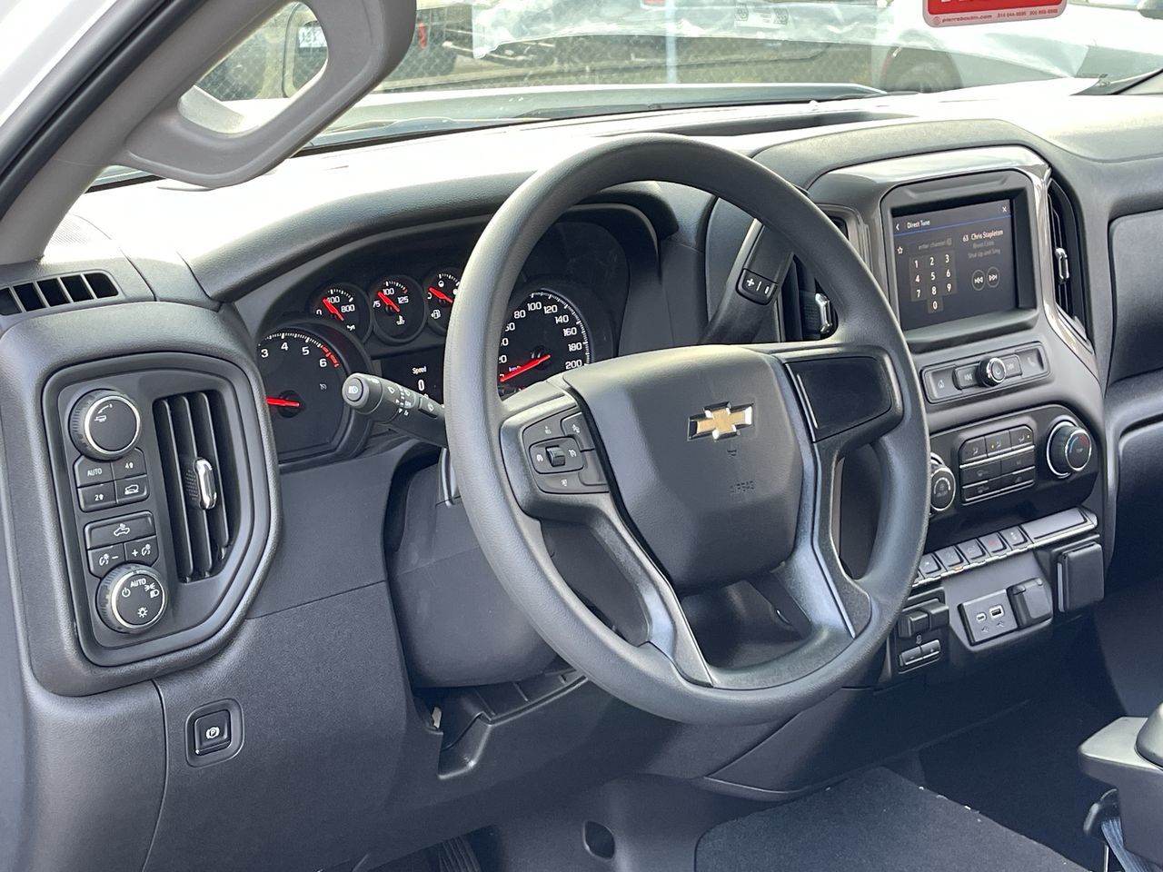 2026 Chevrolet Silverado 1500 in Saint-Leonard, Quebec