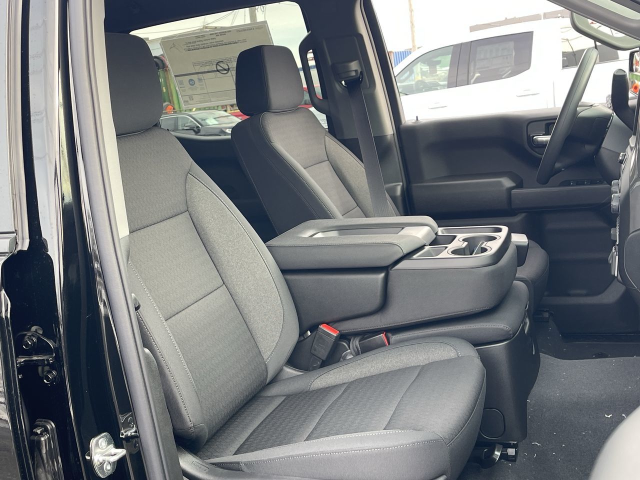 2026 Chevrolet Silverado 1500 in Saint-Leonard, Quebec