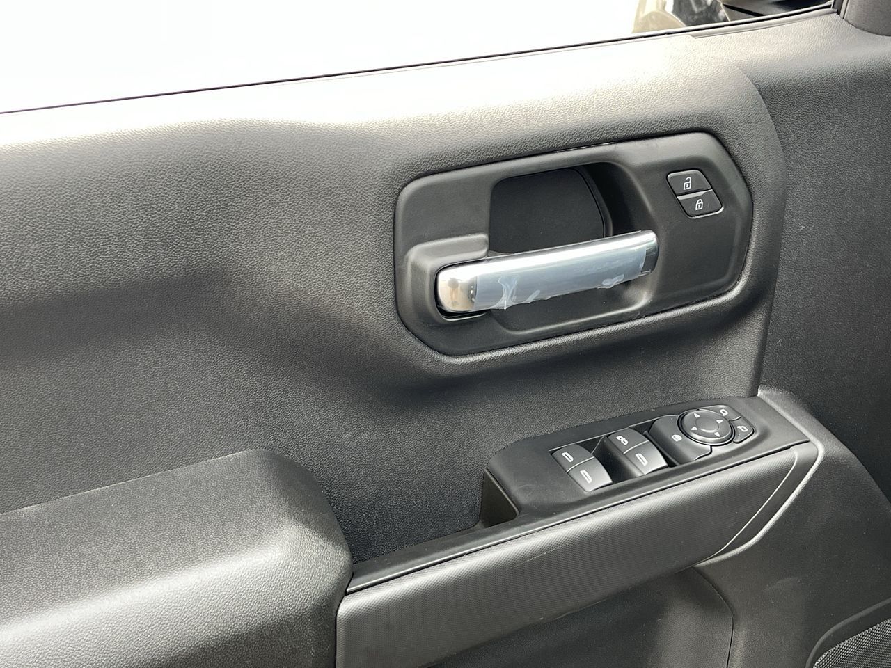 2026 Chevrolet Silverado 1500 in Saint-Leonard, Quebec