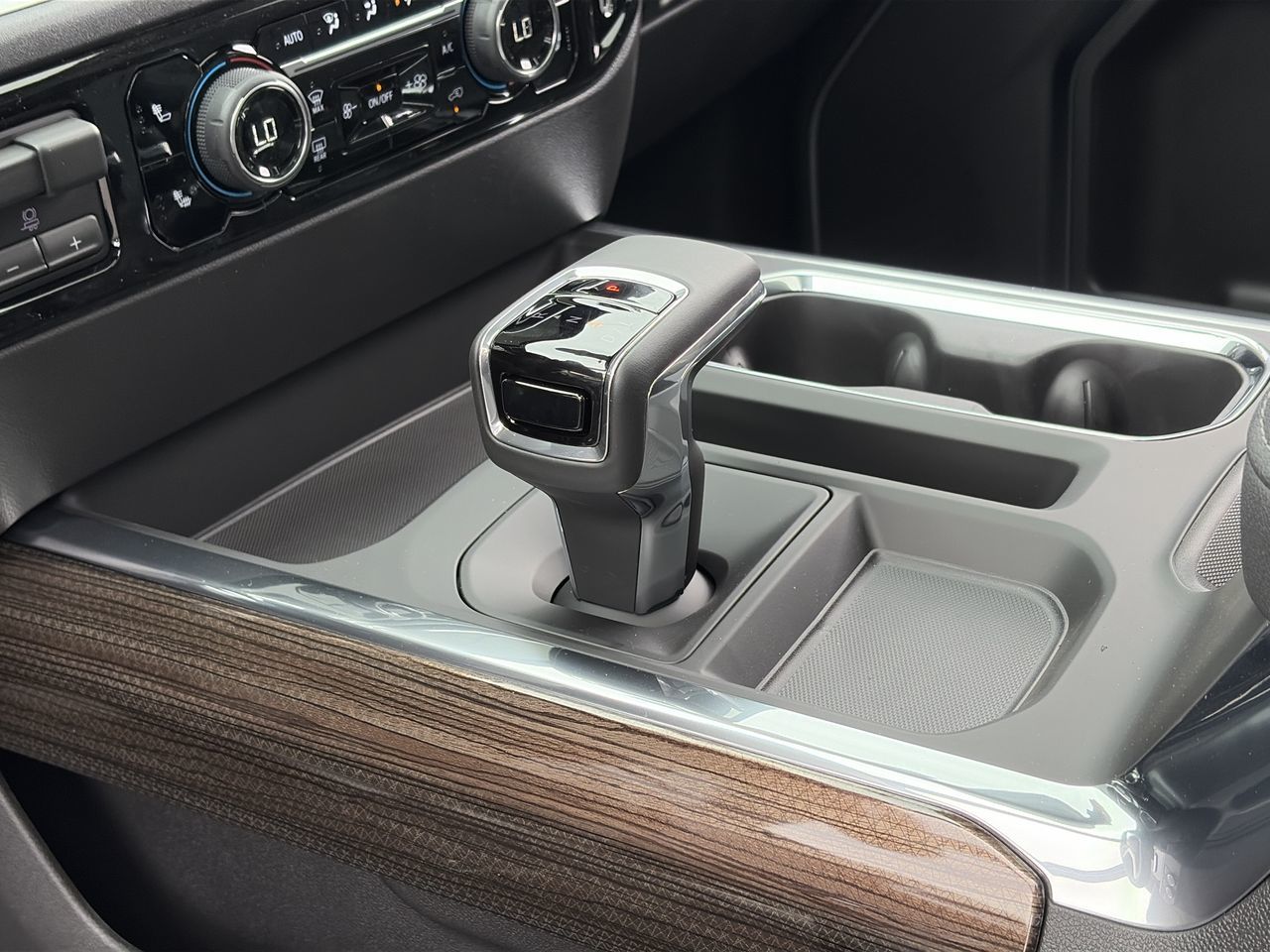2026 Chevrolet Silverado 1500 in Saint-Leonard, Quebec