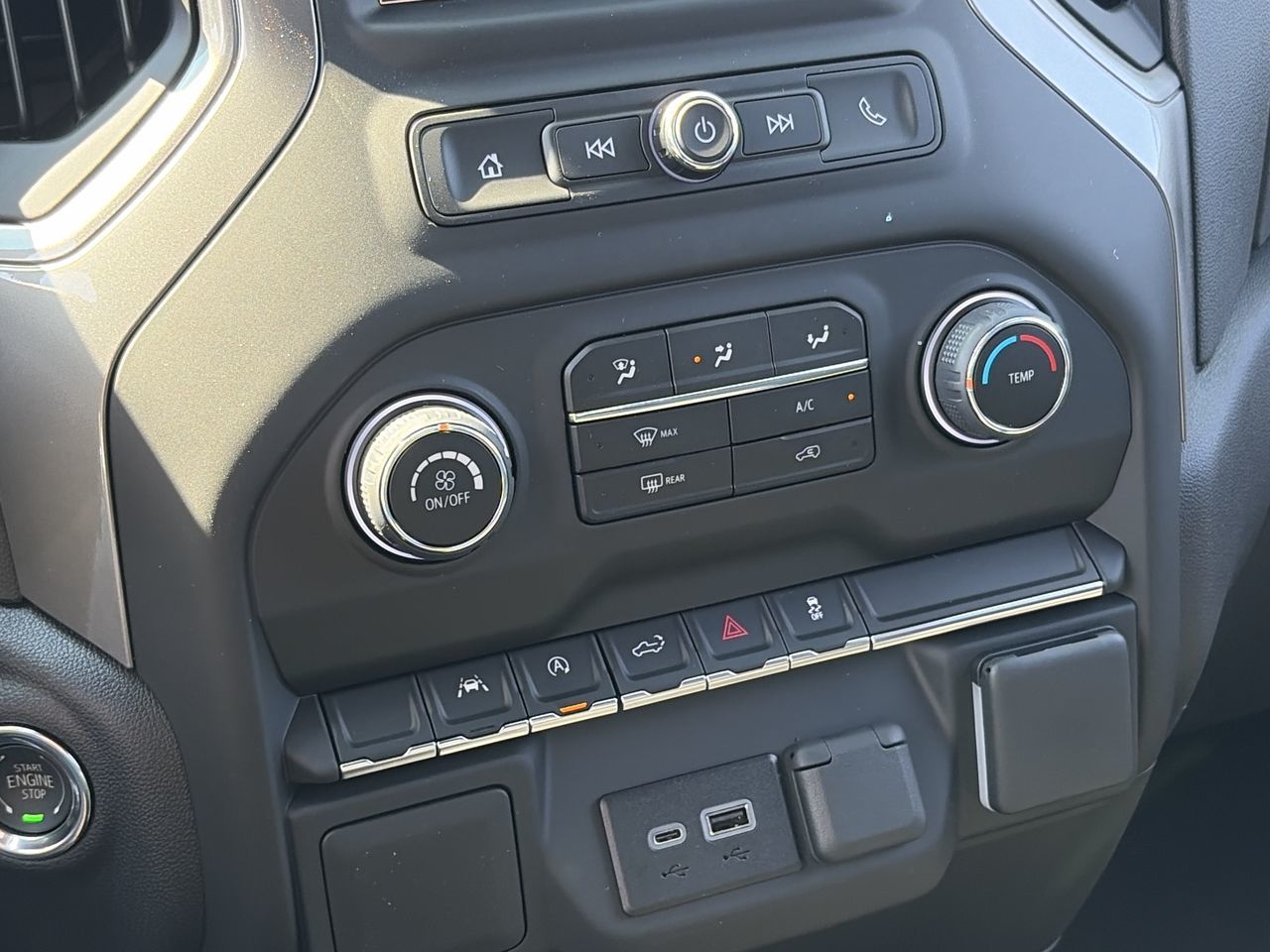 Chevrolet Silverado 1500  2026