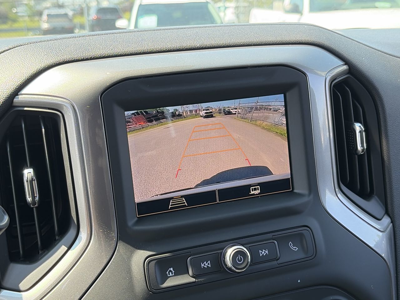 Chevrolet Silverado 1500  2026