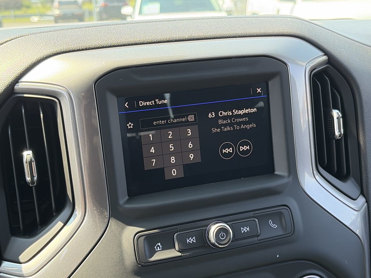 Chevrolet Silverado 1500  2026
