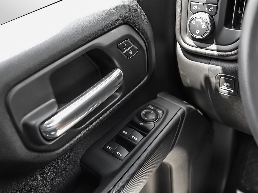 2025 Chevrolet SILVERADO 2500 HD in Saint-Leonard, Quebec