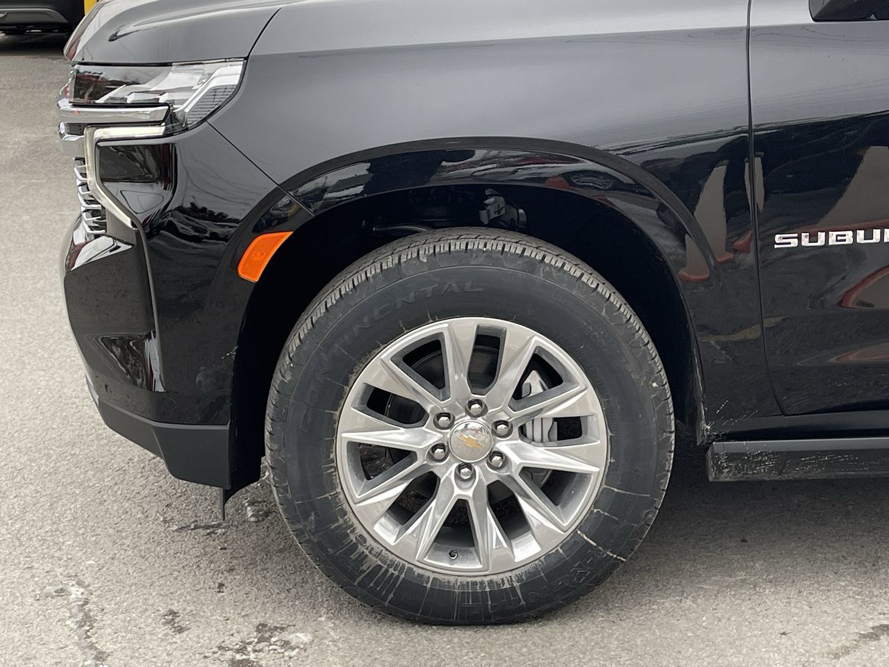 Chevrolet Suburban  2023 à Saint-Léonard, Québec