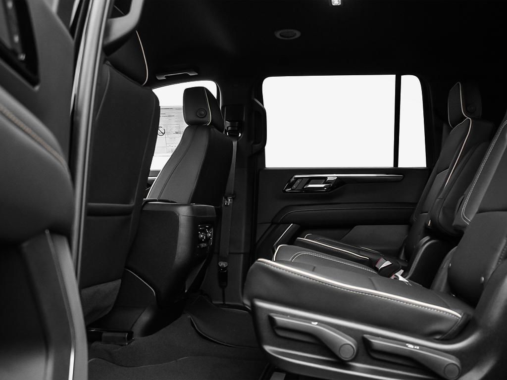 2025 Chevrolet Suburban in Saint-Leonard, Quebec