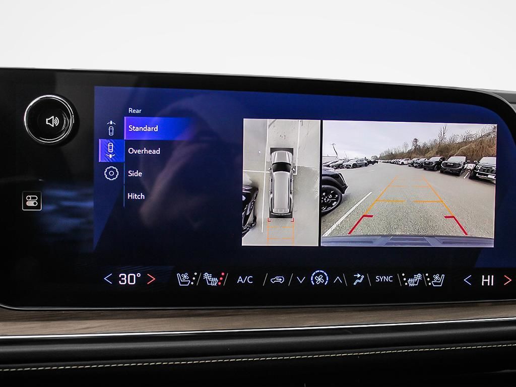 2025 Chevrolet Suburban in Saint-Leonard, Quebec