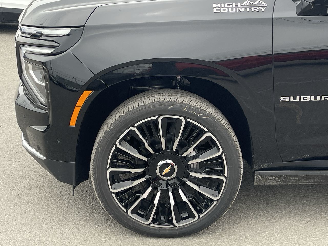 2025 Chevrolet Suburban in Saint-Leonard, Quebec