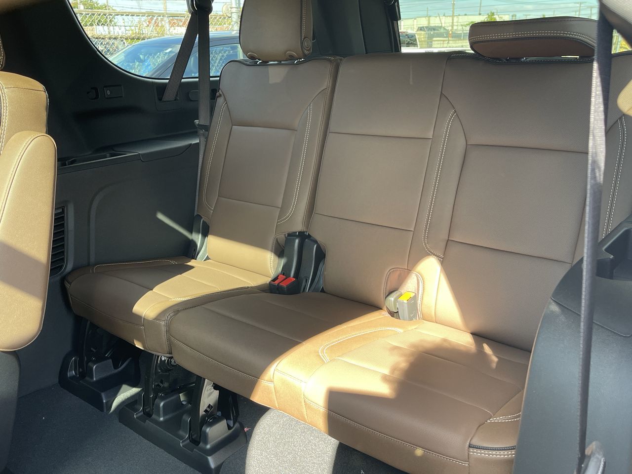 Chevrolet Suburban  2026