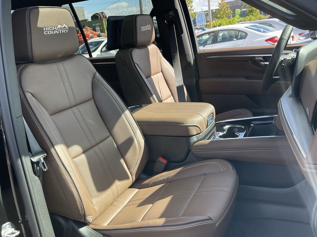 Chevrolet Suburban  2026