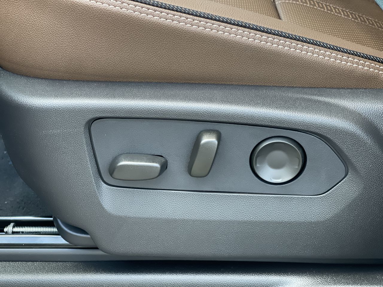 Chevrolet Suburban  2026