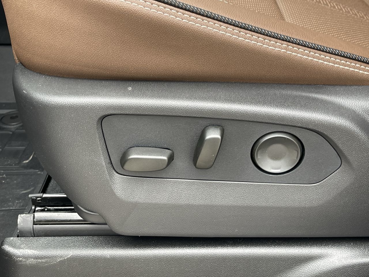 Chevrolet Suburban  2026 à Saint-Léonard, Québec