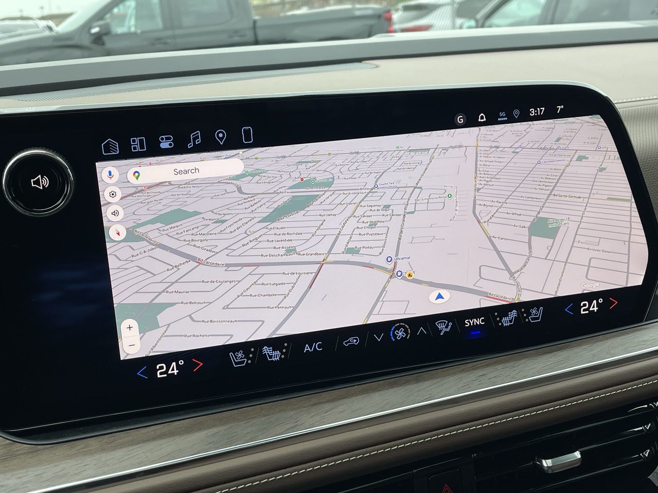 Chevrolet Suburban  2026 à Saint-Léonard, Québec